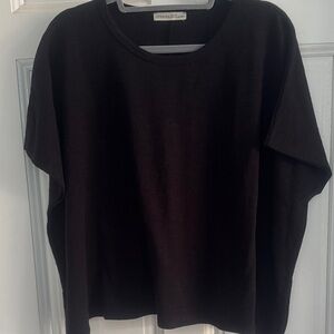 Zenana Outfitters Black Short Sleeve Top